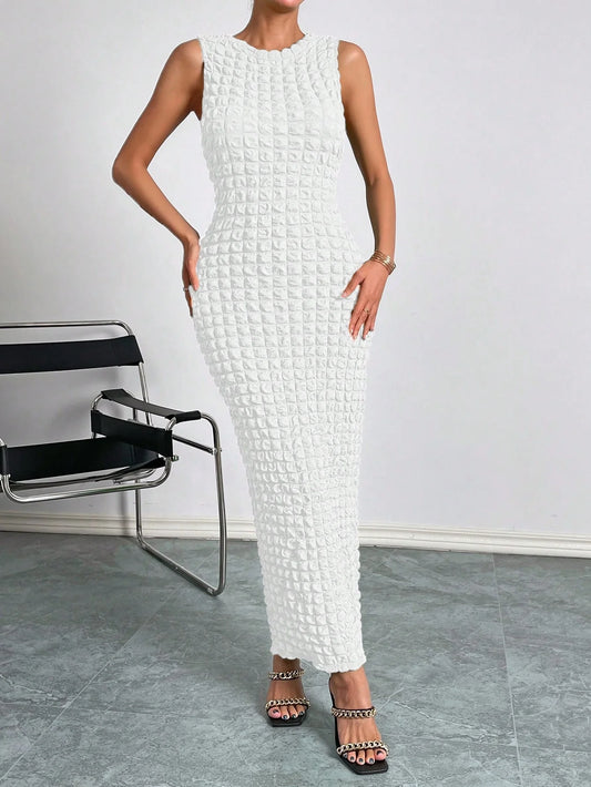 Chic Sleeveless Popcorn Maxi Dress - Your Go-To for Elegant Evenings!