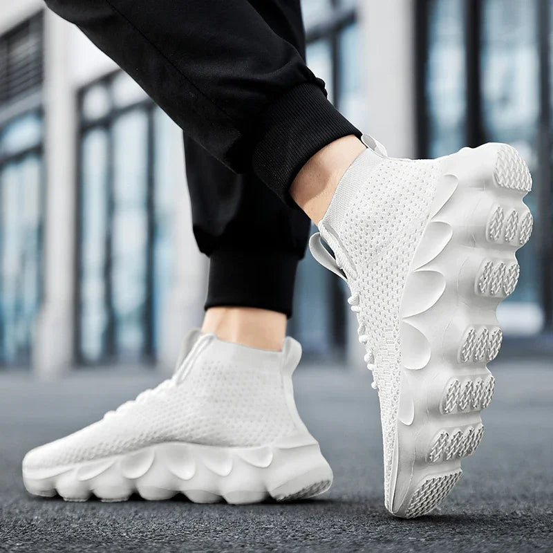 Trainers Breathable Soft Sole Sports Casual Shoes Fashion Lace-up Thick-soled White Shoes Tenis Masculino Mens White Sneakers
