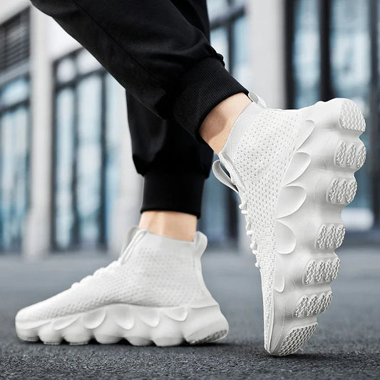 Trainers Breathable Soft Sole Sports Casual Shoes Fashion Lace-up Thick-soled White Shoes Tenis Masculino Mens White Sneakers