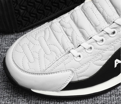 2025 New Men Sneakers Fashion Thick Sole Men Casual Shoes Luxury Breathable Outdoor Male Running Shoes Lace-Up Mens tennis Shoes